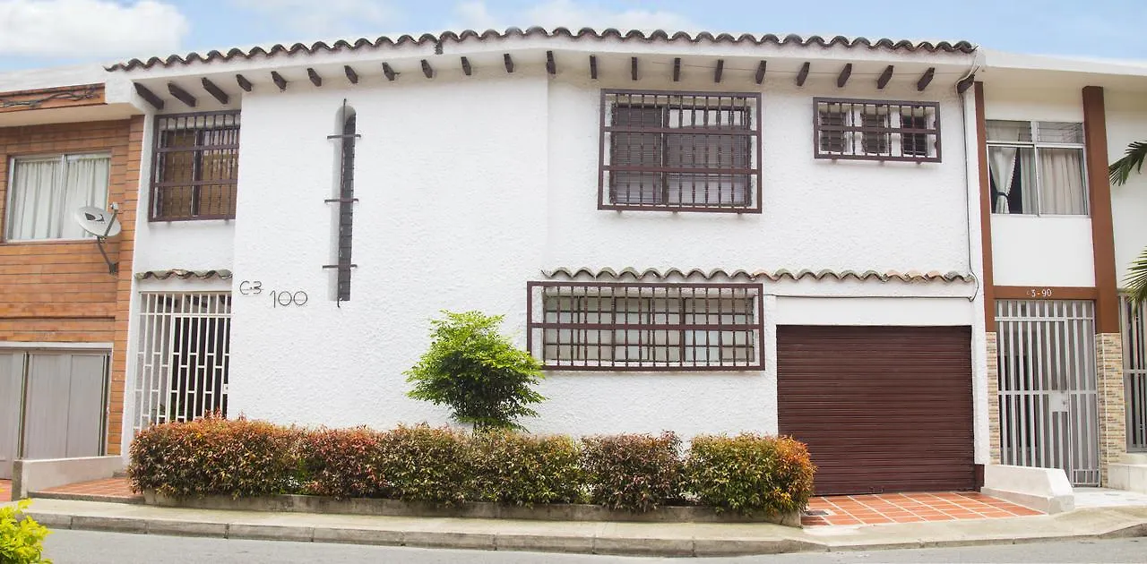 Casa Hotel Santa Ana contacts